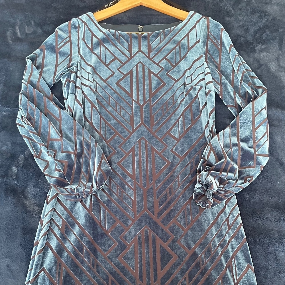 Vince Camuto art deco velvet burnout mini dress